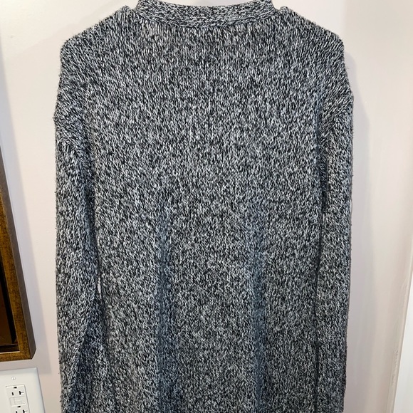 Forever 21 Sweater Bundle - Picture 13 of 13